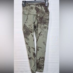 NWT The North Face Olive and Brown Patterned Leggings. Size S